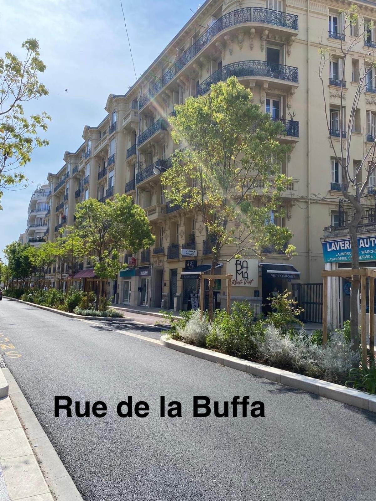 Havre De Paix Au Coeur De La Ville, A Deux Pas Des Plages Nice Luaran gambar
